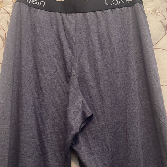 Calvin Klein Mens  Sleepwear. Mint Condition - Picture 10 of 10